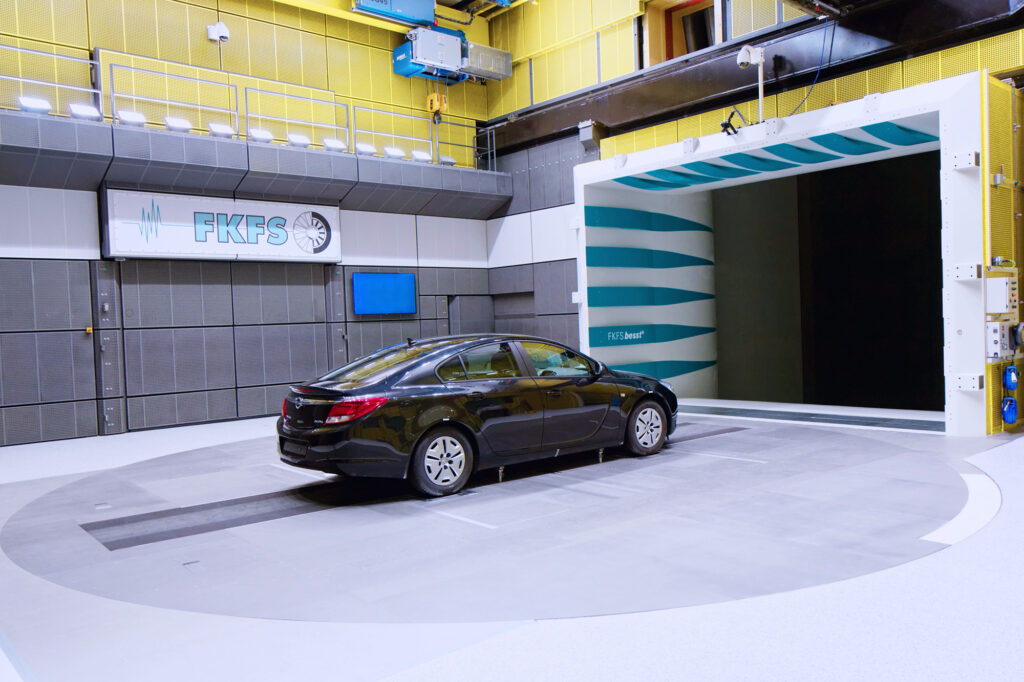 Wortwerkstatt-40-Jahre-Jubiläum_2014_FKFS-Windkanal